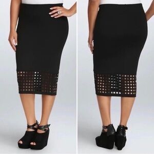 Torrid High Rise Cutout Design Solid Black Stretchy Knee Length Pencil Skirt 2X